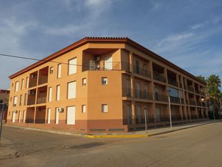 Appartement  C/ alta ribagorça. Solvia inmobiliaria  apartamento camarles