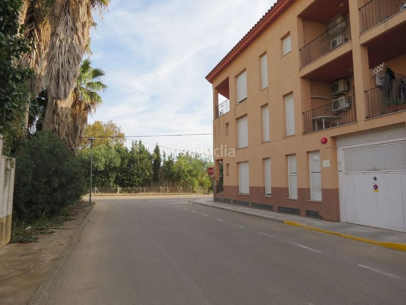Foto 85ba1b69-028e-4fcd-9dfa-bc6e3243cea0. Apartament amb aparcament a Camarles