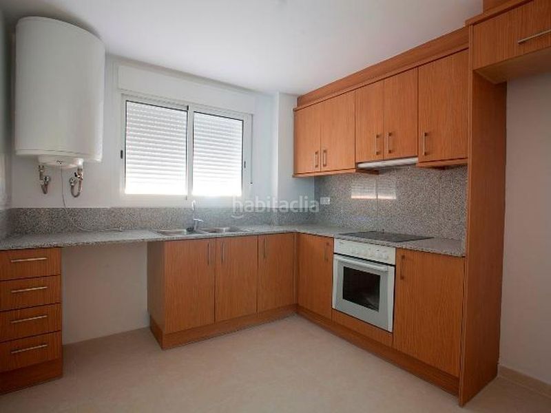 Foto ba5773c5-34b5-4d01-98a8-b979c7c2b865. Apartament amb aparcament a Camarles