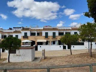 Flat  C/ maría auxiliadora - cj ermita -. Solvia inmobiliaria  piso isla cristina