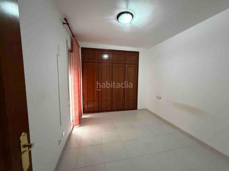 Foto d0fe2692-ccaa-4d99-8845-2d249195c8be. Pis a Zona Hospital Amposta