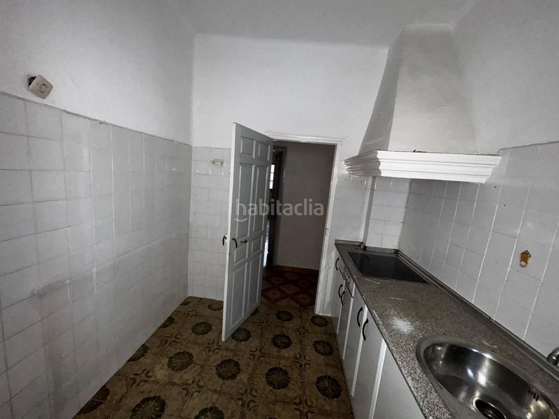 Foto b781f140-493b-475c-899c-971a742be534. Edificio in Centro ciudad Linares