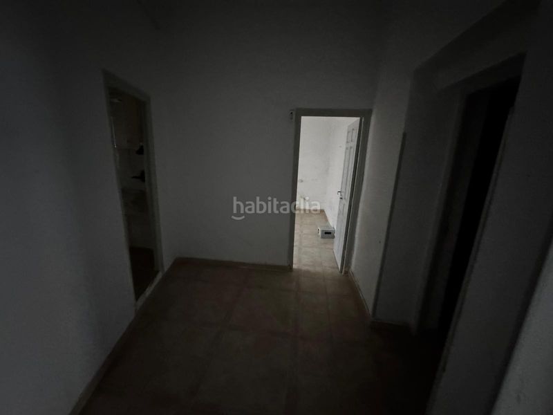 Foto ed7a18d5-19b5-45ba-9458-53c6c10e417d. Edificio in Centro ciudad Linares