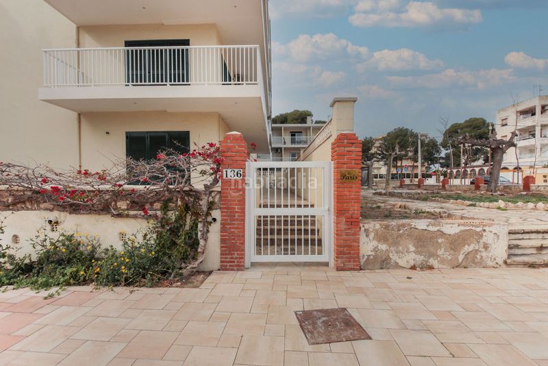 Foto f4037640-86b1-41fd-b752-334cdaa647ed. Pis a Passeig Marítim Miami Platja