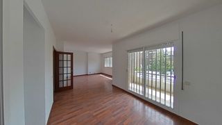Casa bifamiliare  C/ ferrer i guardia. Solvia inmobiliaria  chalet adosado viladecans