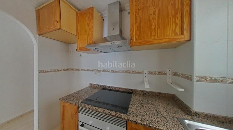 Foto 176dd71b-f8de-4561-a228-cef9d97ff95b. Apartament amb piscina a Antonio Machado Torrevieja