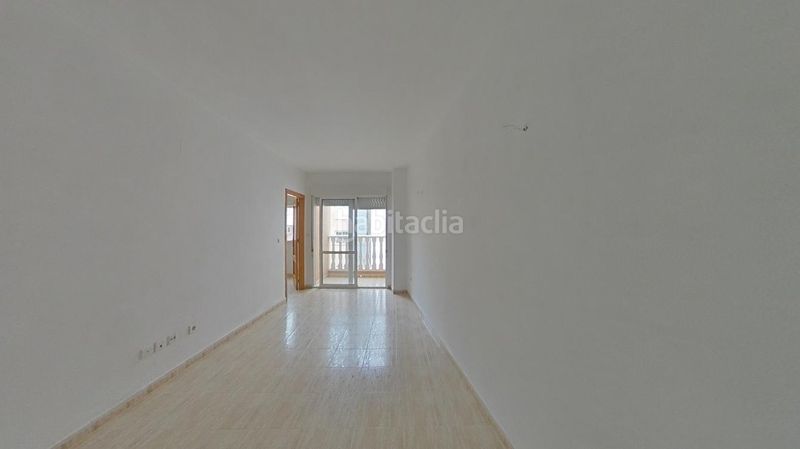Foto 66e4c748-0df6-4401-98ea-cb369b4ed5c3. Apartament amb piscina a Antonio Machado Torrevieja