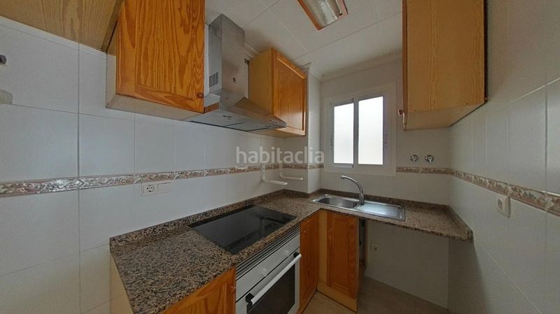 Foto ae3b4cbb-e600-43cb-b34d-ef3004904815. Apartament amb piscina a Antonio Machado Torrevieja