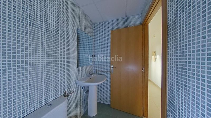 Foto 861ff9a2-1b7a-45b1-b5ee-c3225ef2b74f. Casa aparellada amb piscina a Oltamar - Cucarres Calp