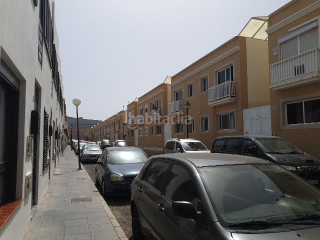 Foto 4dc5c409-15a0-4b8d-b58f-b066a6680401. Pis amb aparcament a Argana Alta - Maneje Arrecife