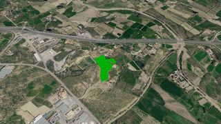 Finca rústica  Pol 29. Solvia inmobiliaria  terreno con edificación guadix