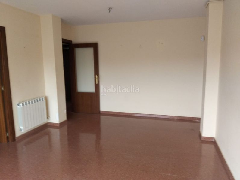Foto 66629c6c-4fd6-41d0-8a00-9828356e8d9c. Flat with heating parking in Cervera