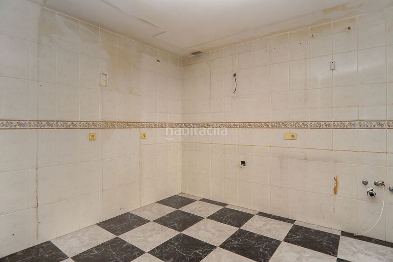 Foto f4a55105-4e1d-4f69-a2cf-1f6ea7273f5b. Casa aparellada a San José de la Vega Murcia
