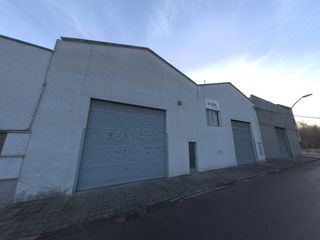 Nau industrial  C/ gran canaria. Solvia inmobiliaria  nave industrial girona