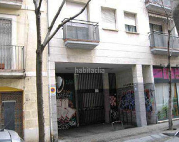 Foto 50db43db-8a74-4059-9c10-1402f5168111. Aparcament cotxe a Hostafrancs Barcelona