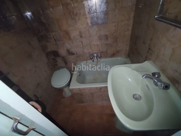 Foto 737ef858-2d0f-4e5d-9038-2978f282ad6d. Casa aparellada a Marçà