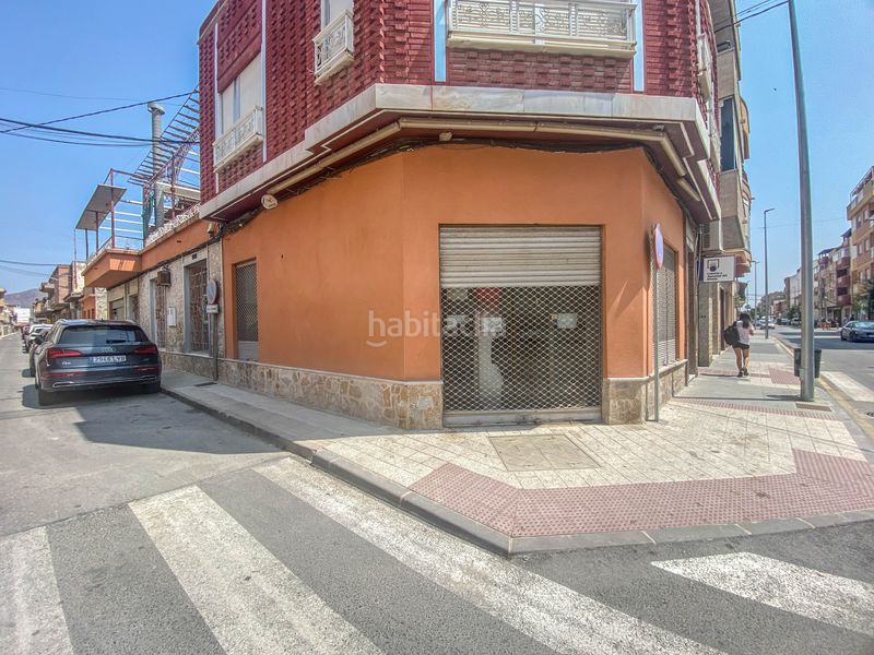 Foto 319ad581-e136-49c1-b2b5-93894568fef9. Chalet in Beniel