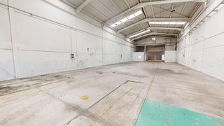 Rent Industrial building  Pol. ind. los olivares. Solvia inmobiliaria  nave industrial jaén