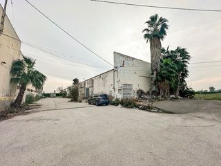 Bâtiment à usage industriel  Carretera alquerías. Solvia inmobiliaria  nave industrial raal el