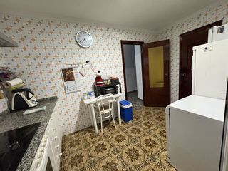 Pis  Avda. reial. Solvia inmobiliaria  piso benigánim