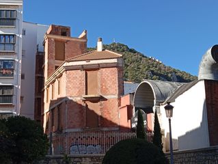 Gebäude  C/ las flores. Solvia inmobiliaria  edificio jaén