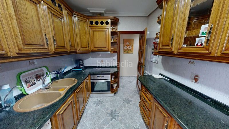 Foto c688f9d1-ae50-4aa9-8a8e-ea40e859bde9. Piso solvia inmobiliaria piso torre del campo en Torredelcampo