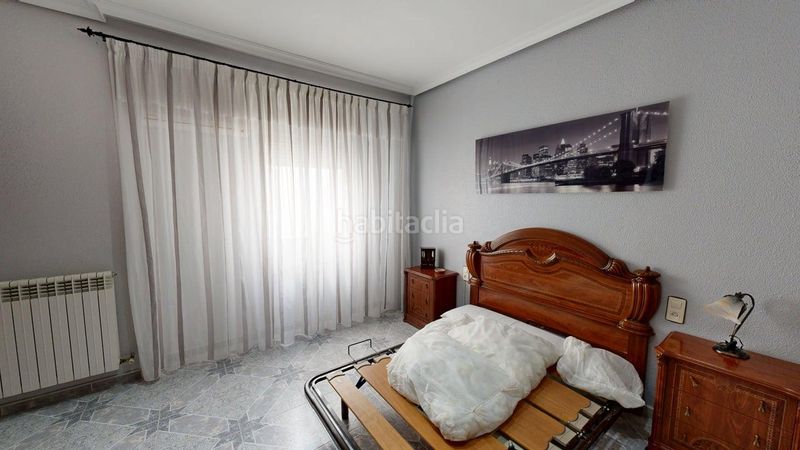Foto cb8c790f-c8de-4e6b-86fd-a109d6e759c3. Piso solvia inmobiliaria piso torre del campo en Torredelcampo