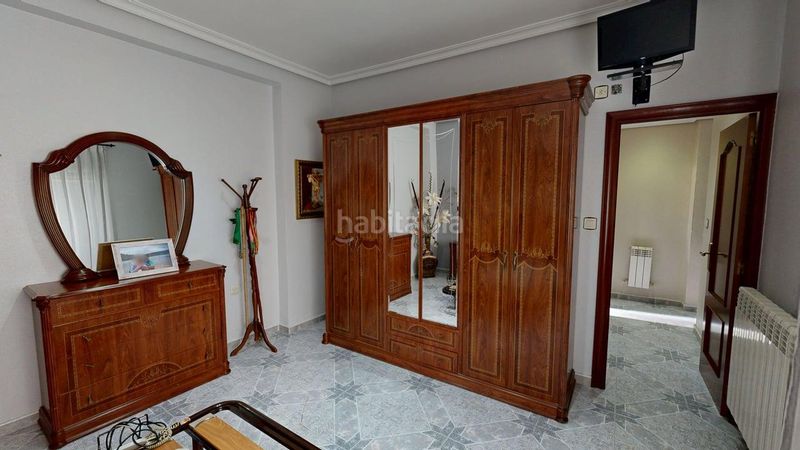 Foto e61a9e0d-f512-49f8-b455-f28534d1b516. Piso solvia inmobiliaria piso torre del campo en Torredelcampo