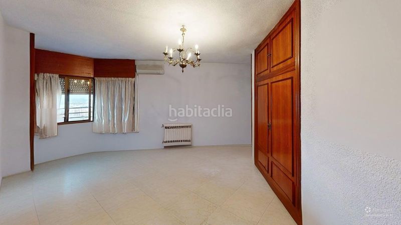 Foto cd05f88c-ce73-4f97-b760-eb992e52ed51. Pis amb aparcament a Peñamefecit - Avda Barcelona Jaén