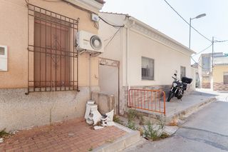 Chalet  C/ rincón de lorentes. Solvia inmobiliaria  casa aljucer