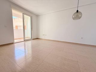Flat  C/ juan mateo garcía. Solvia inmobiliaria  piso torrevieja