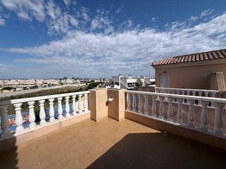 Duplex  El coral ii. Solvia inmobiliaria  dúplex torrevieja