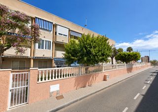 Apartament  Urbanización mil palmeras. Solvia inmobiliaria  apartamento pilar de la horadada