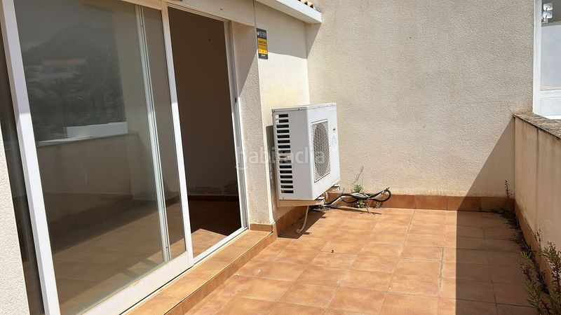 Foto 095eaa5d-e52a-4dd6-be86-af944769d4a8. Casa aparellada a Relleu