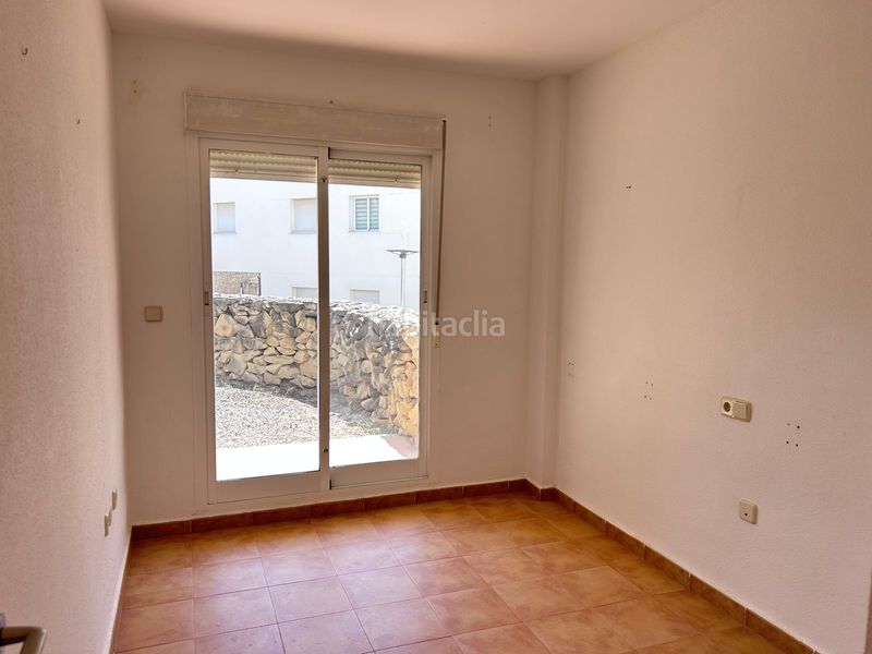 Foto 29d15661-59f7-4b14-8d1a-3b65dd9591e1. Casa aparellada a Relleu