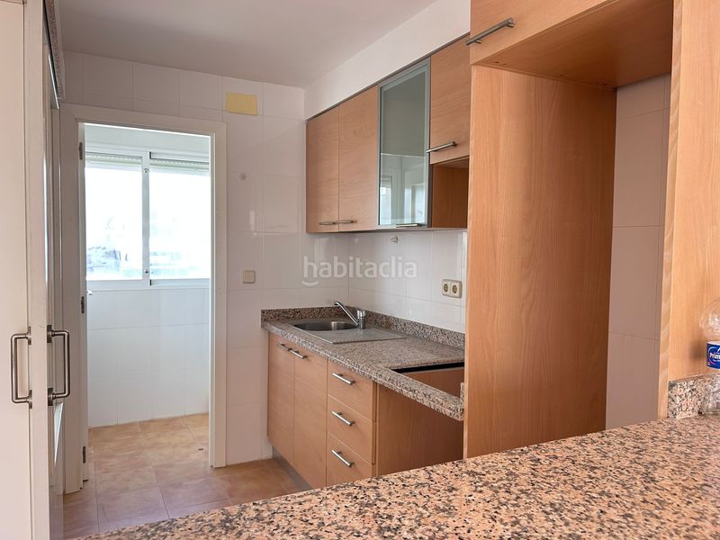 Foto f6e74218-cb42-42cb-81e9-f4a277f611fc. Casa aparellada a Relleu