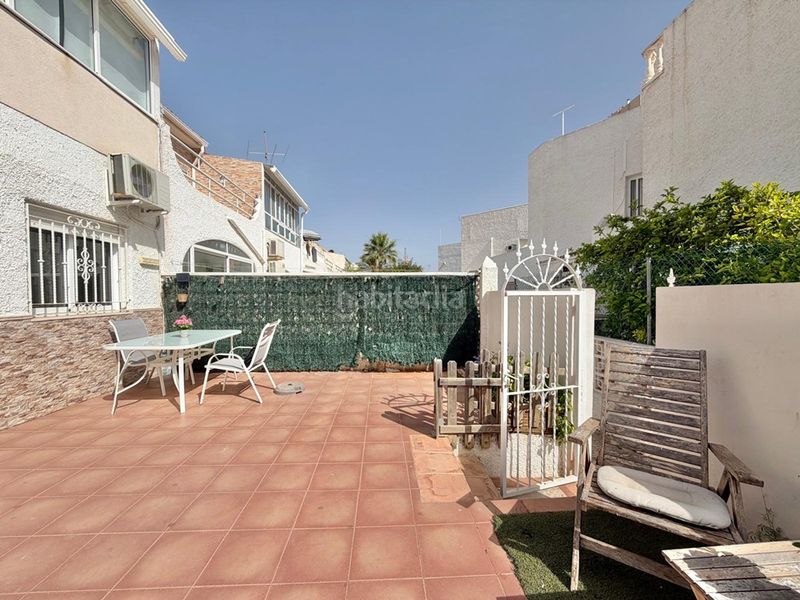 Foto febc1b2e-4ce9-49a8-a8ac-a5cc71217650. Xalet amb aparcament a Cabo Cervera Torrevieja