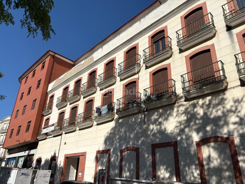 Foto 8ff13461-cc37-4341-84a7-e8fb8df9632d. Pis amb piscina a Centro ciudad Linares