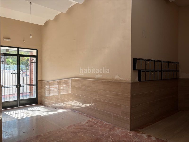 Foto d2f69ae4-b5eb-4278-85bd-ab9ae4e8991c. Pis amb piscina a Centro ciudad Linares