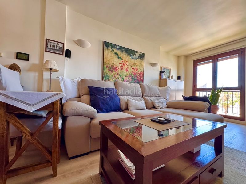 Foto 03863411-1671-4d35-b3fd-a9a2820aea46. Apartament amb aparcament piscina a Punta Prima Torrevieja