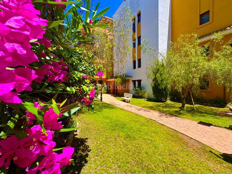 Foto 533322b0-a788-427c-9bb0-34ea9d7ae9cd. Apartament amb aparcament piscina a Punta Prima Torrevieja
