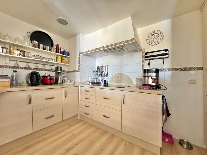Foto 5a759b7e-3e67-497a-b9ff-c1a9a33b0b3f. Apartament amb aparcament piscina a Punta Prima Torrevieja