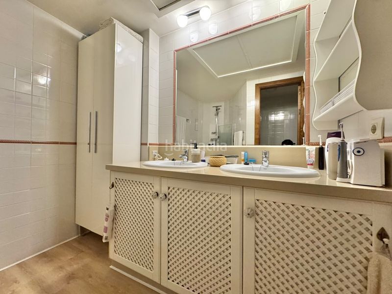 Foto 725980e8-7fa2-4428-a93d-36f2c83d1ccc. Apartament amb aparcament piscina a Punta Prima Torrevieja