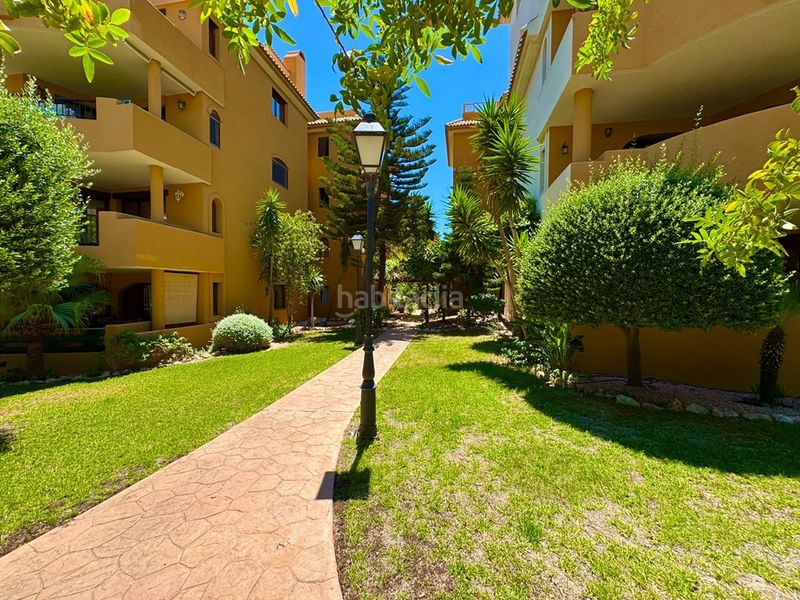 Foto 8751f805-7e47-4212-a70e-f762cb593bc7. Apartament amb aparcament piscina a Punta Prima Torrevieja