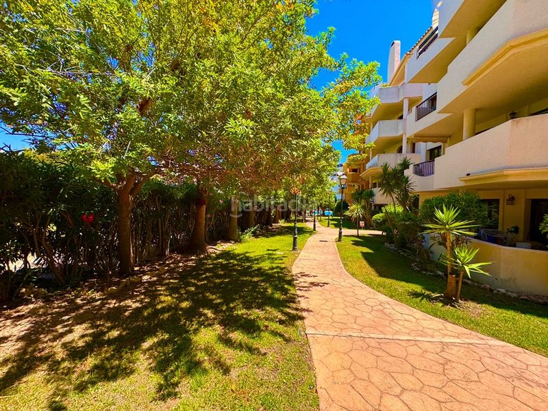 Foto 8cfc8cb7-8fc3-48a6-b4c2-85759dba6295. Apartament amb aparcament piscina a Punta Prima Torrevieja