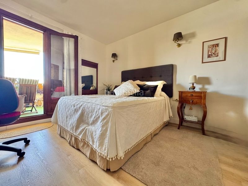 Foto f77ec6f1-eaed-4c15-bf75-17809b0f7084. Apartament amb aparcament piscina a Punta Prima Torrevieja