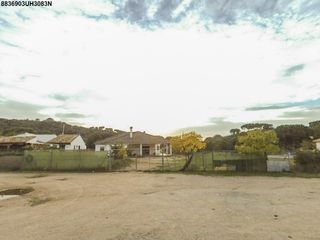 Chalet  Av juan cano (las jaras). Solvia inmobiliaria  chalet independiente córdoba