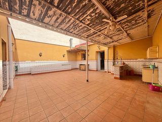 Chalet  Zona centro. Solvia inmobiliaria  casa torrevieja