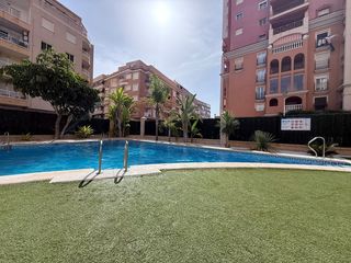Pis  Zona playa de los locos. Solvia inmobiliaria  piso torrevieja
