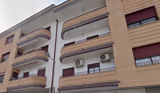 Pis  C/ ramón garcía del valle. Solvia inmobiliaria  piso villacarrillo